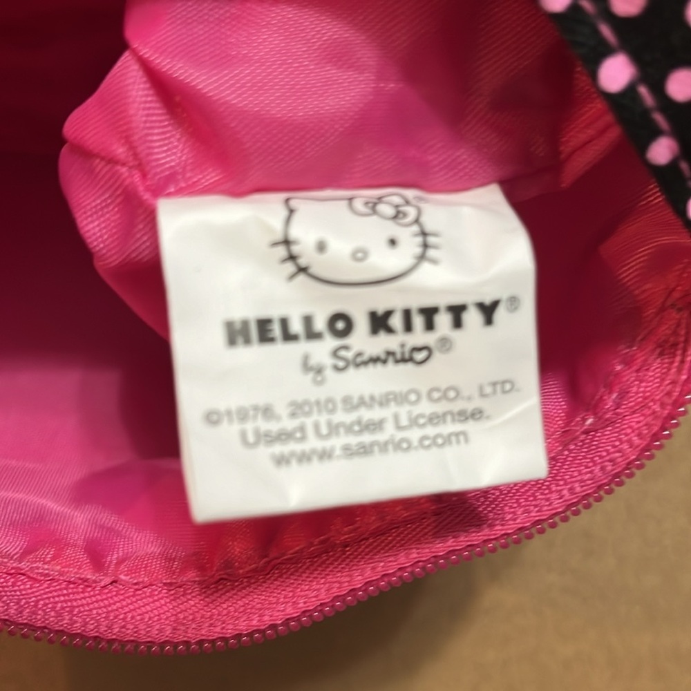 Hello Kitty Bag - Picture 7 of 7